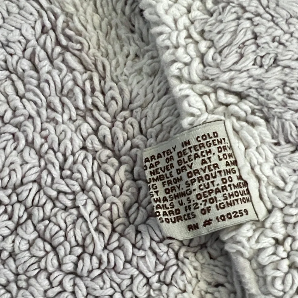 T.J.Maxx Purple and Gray Checkered Bath Mat